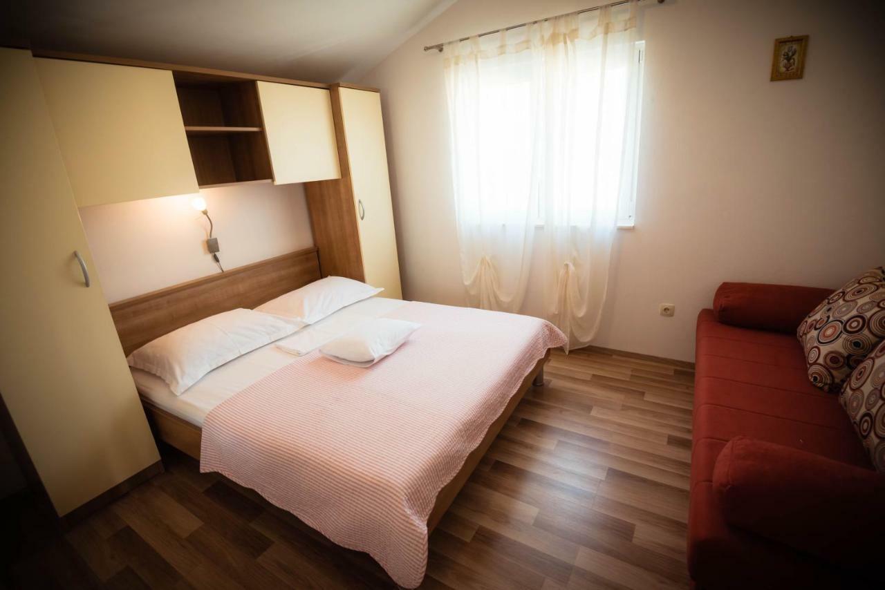 Apartmani Bare i Danica Grebaštica Exterior foto