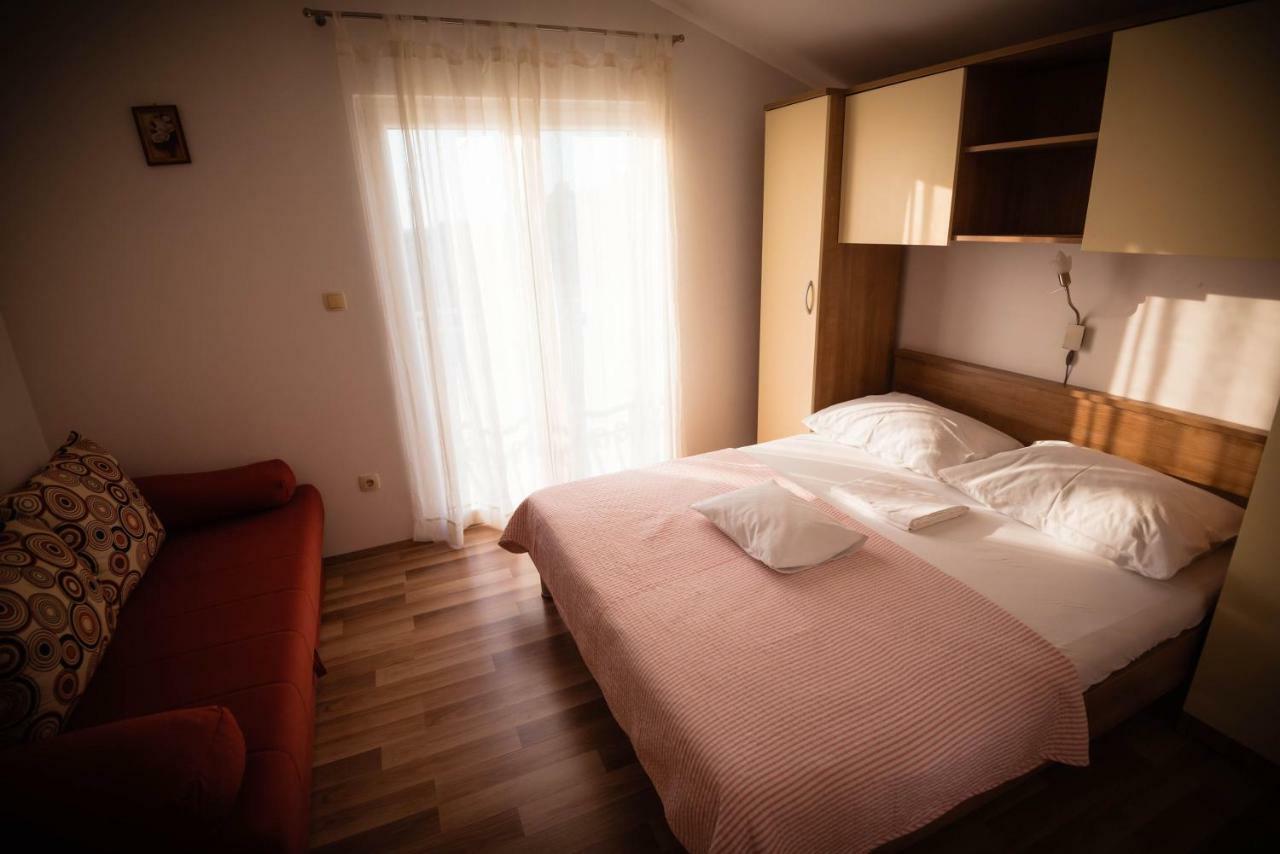 Apartmani Bare i Danica Grebaštica Exterior foto